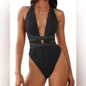 ZAFUL Black OnePiece Plunge V Neck Ribbed CrissCross Open Back Swimsuit Halter 🖤